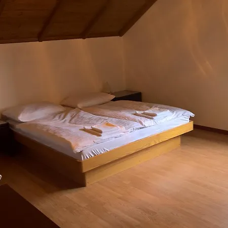 Bed & Breakfast Gostilna Lokve