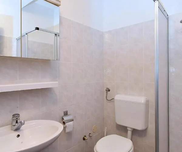 Bed & Breakfast Gostilna Lokve